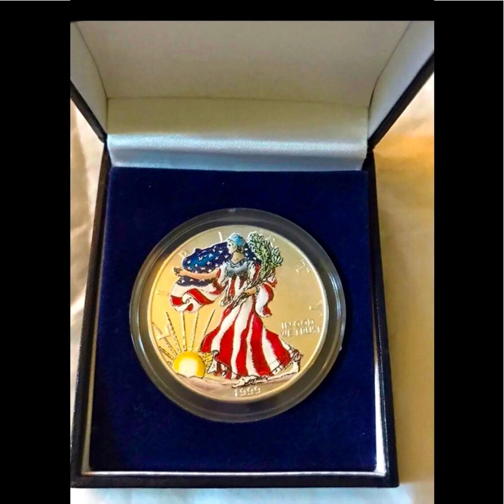 1999 Uncirculated Colorized American Silver Dollar